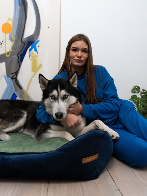 „Otto” granatowe legowisko z materacem ortopedycznym „Ori”